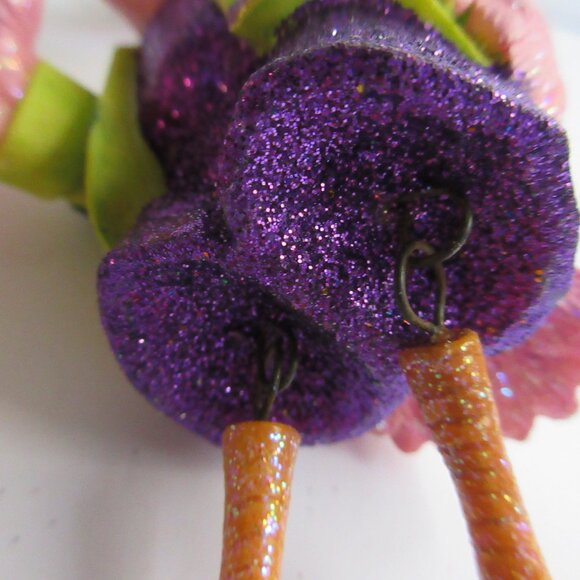 December Diamonds 2003 FELIPA & FELIPE THE FLAMINGO Christmas Ornaments - Picture 14 of 16